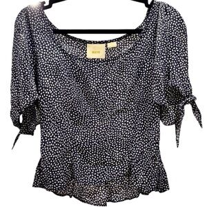 Maeve navy‎ and white size S
EUC!